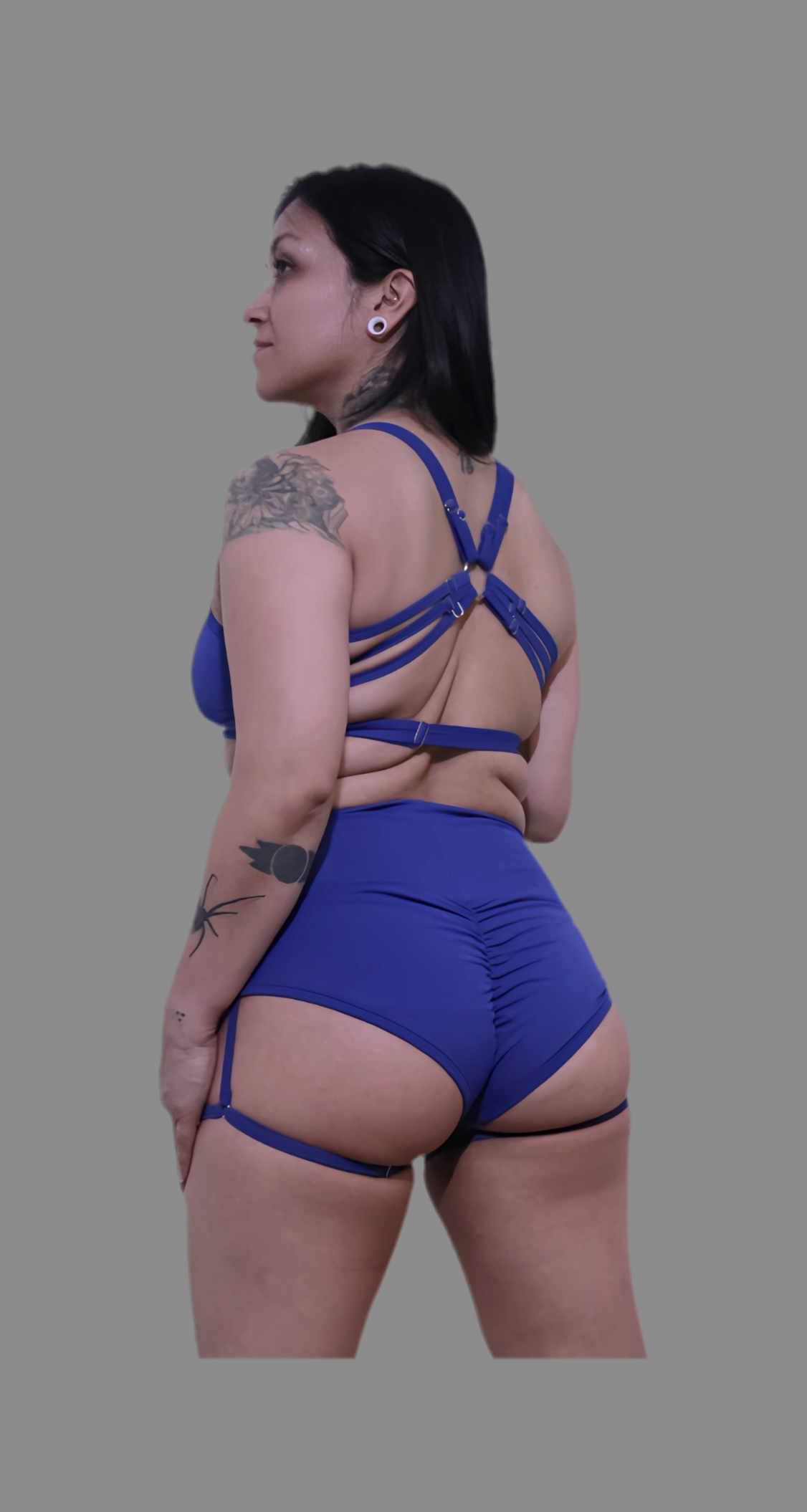 Bundle Essentials Top Haro Back